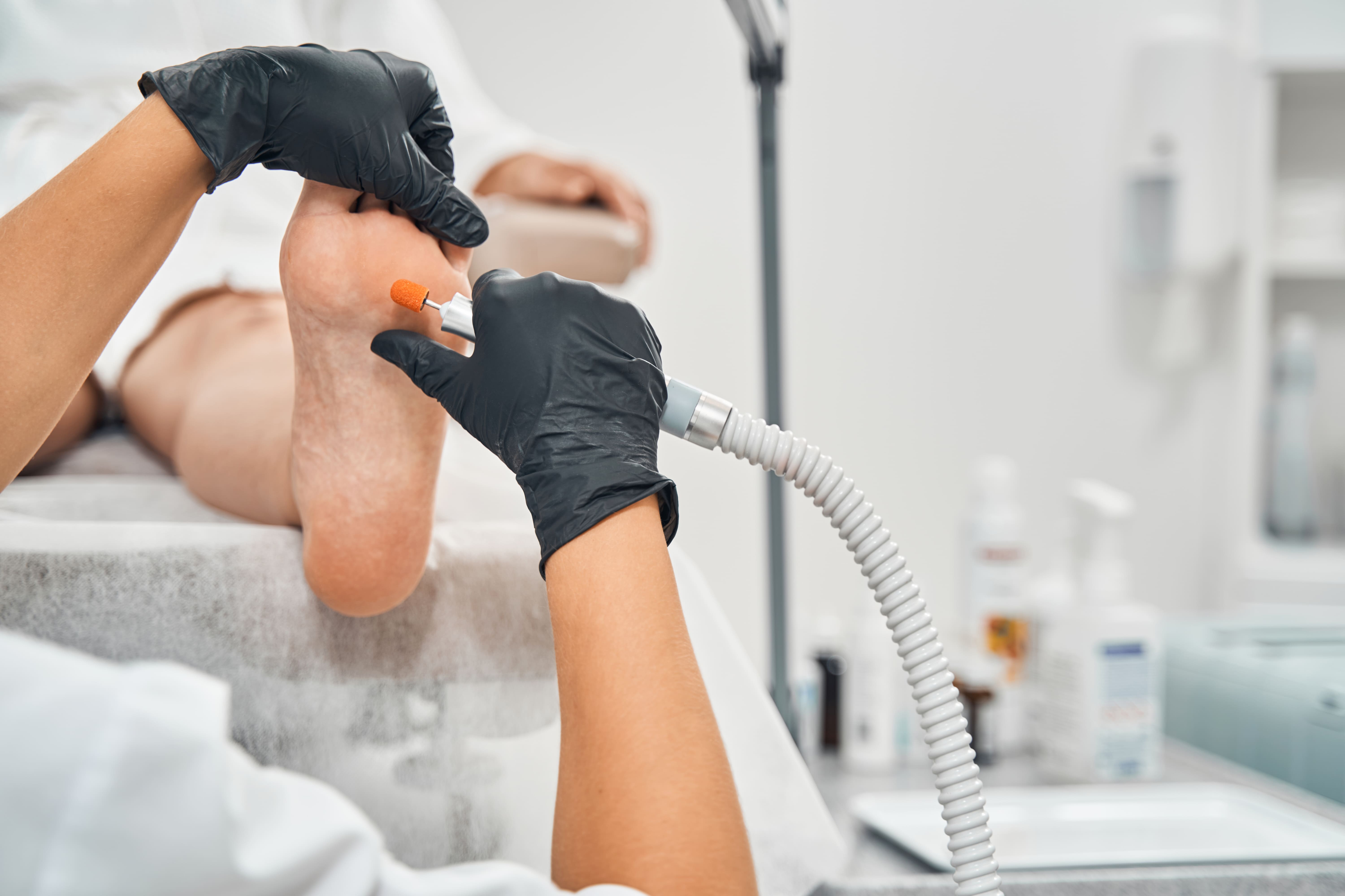 Atención podológica relajante en Clinic Health